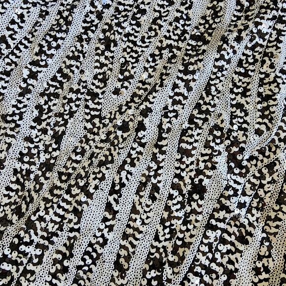 Cache Black & White Abstract Striped Sequin Cocktail Dress Mini Size Large - Picture 8 of 12
